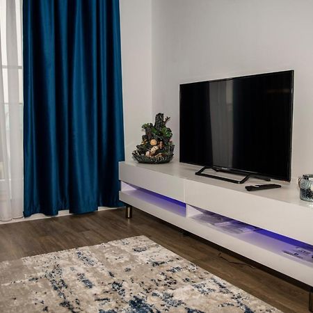 Raphael Apartment North Bucharest Cosmopolis Stefanestii de Jos 외부 사진
